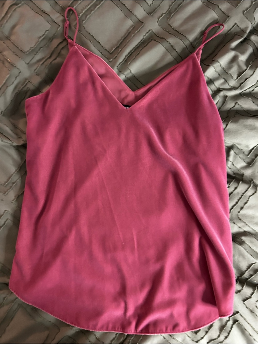 Express Women’s V-Neck Velvet Cami Tank Top - Rose Pink